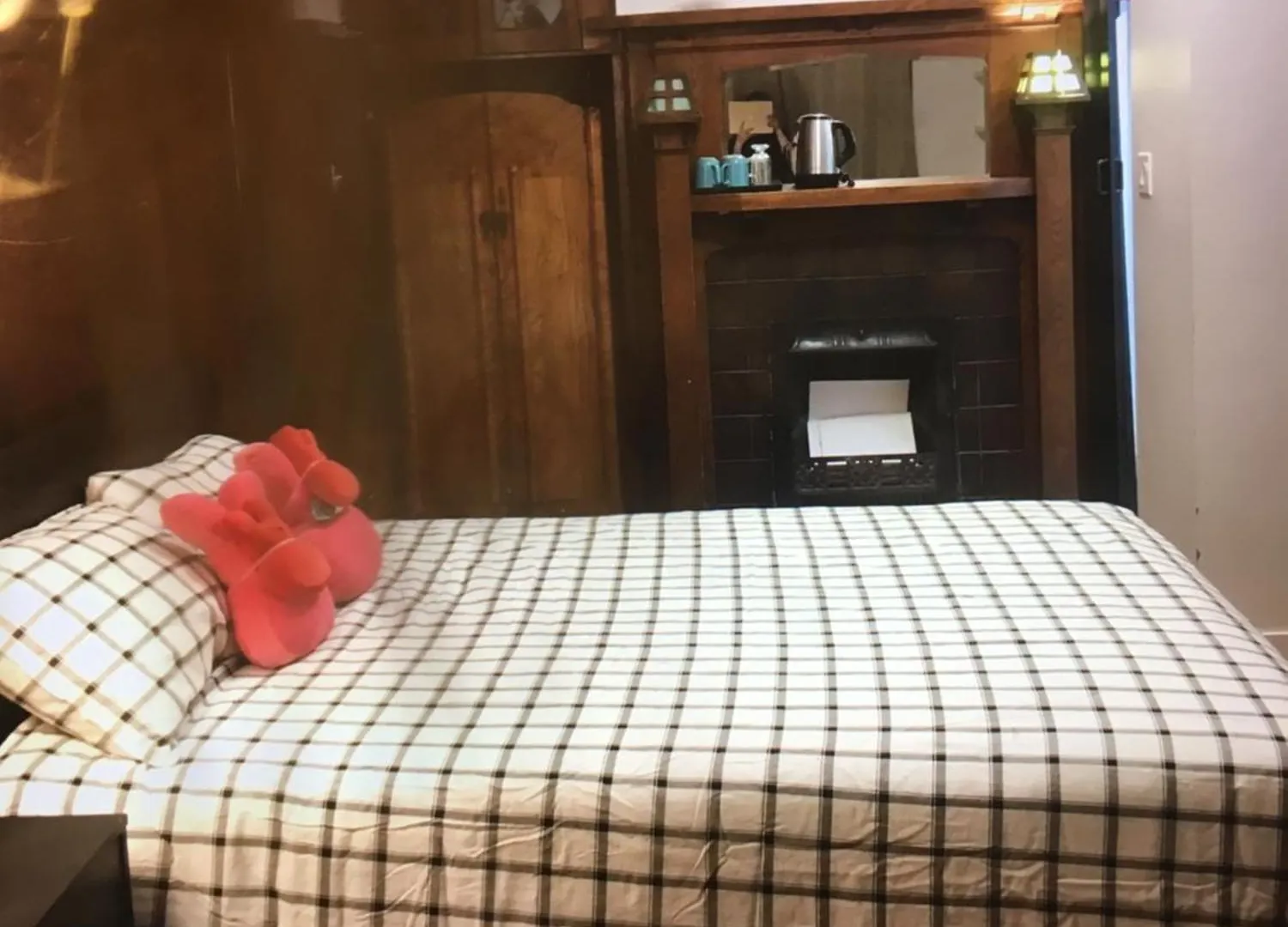 West Coast Guesthouse 溫哥華 招待所
