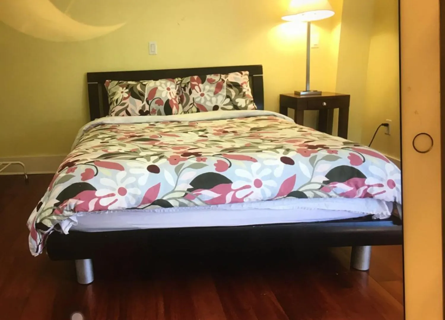 West Coast Guesthouse 溫哥華